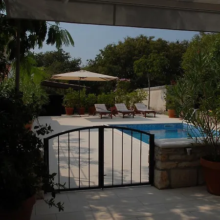 Stone House * Svetvinčenat