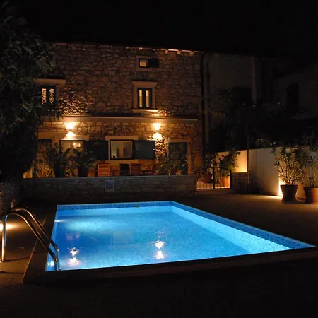 Stone House Villa Svetvinčenat